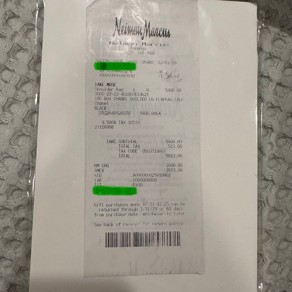 Authentic Chanel boy bag in excellent condition. - Picture 12 of 13